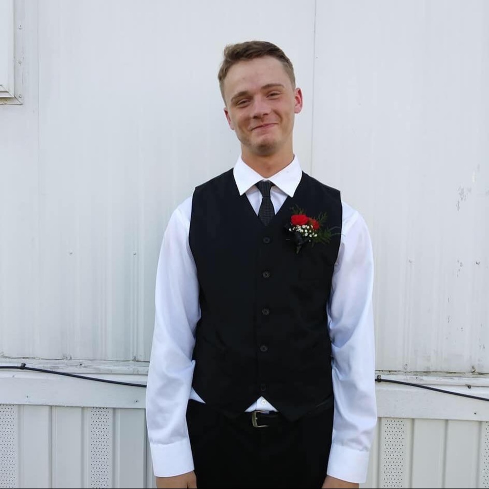 Meet your Posher, Dylan